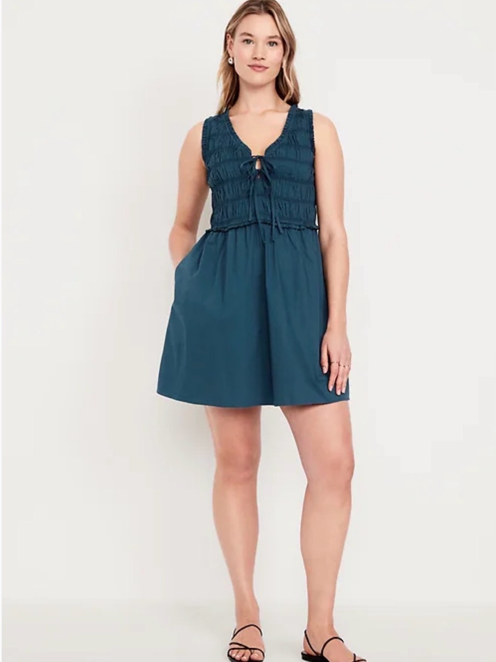 Old navy Sleeveless Smocked Tie-Front Mini Dress in Teal